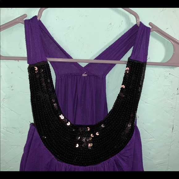 Layered Flowy Tank Top - Picture 4 of 8